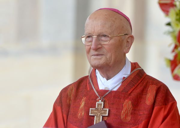 Weihbischof Kapp begeht 40-jähriges Bischofsweihejubiläum